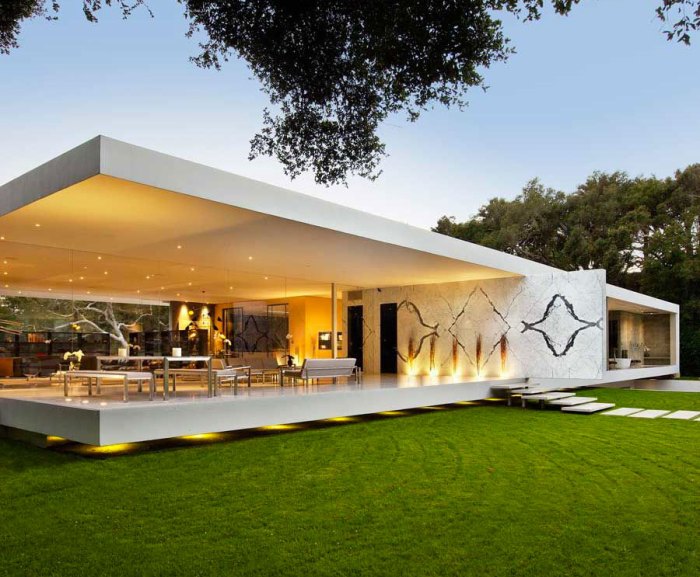 Nomo pastel menorca softened unobstructed sea goula adrià mediterranean contemporist whitewashed fisherman walls takes